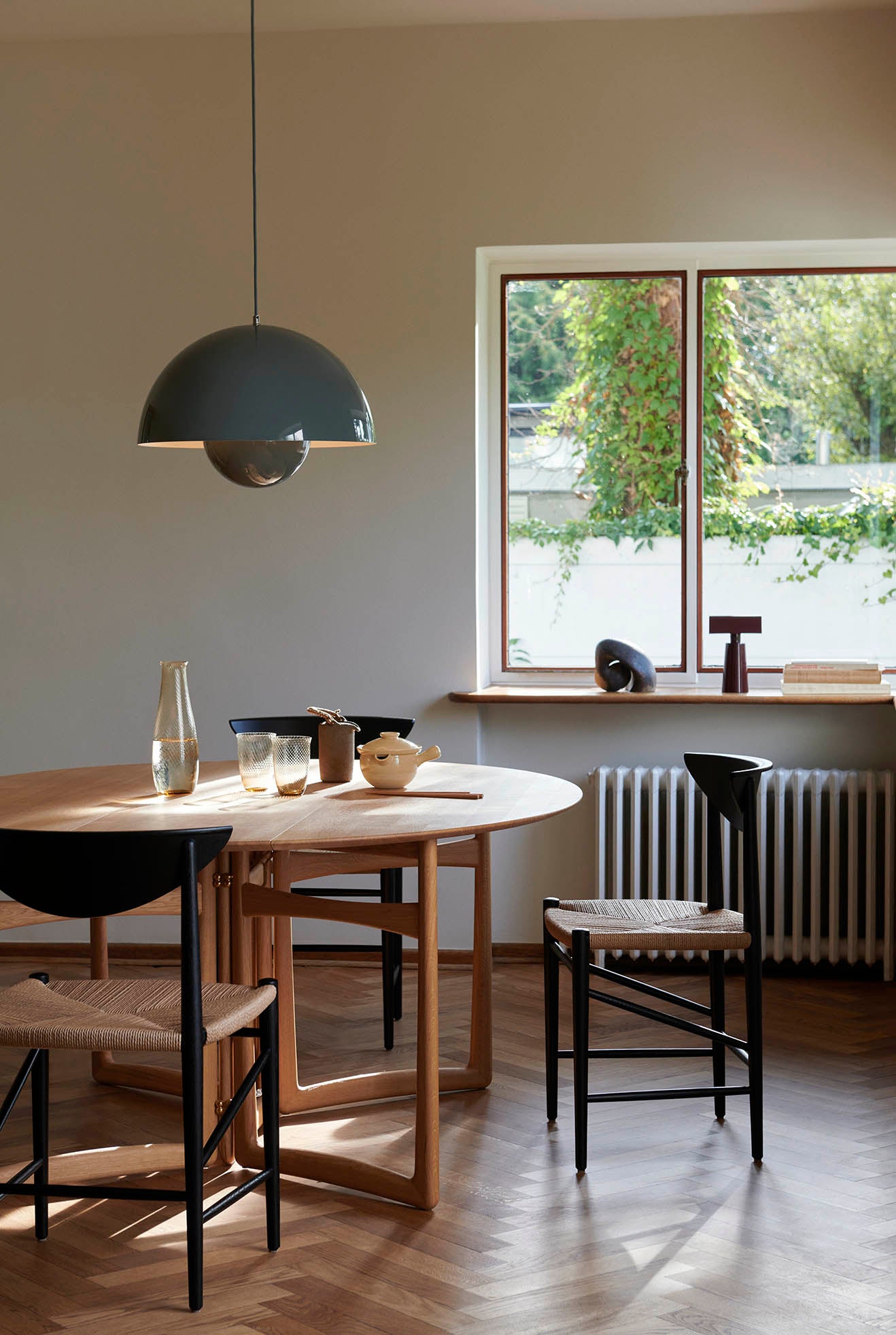 &Tradition Flowerpot Pendant VP2 Stone Blue