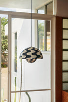 &Tradition Flowerpot Pendant VP7 Ø37cm Black White