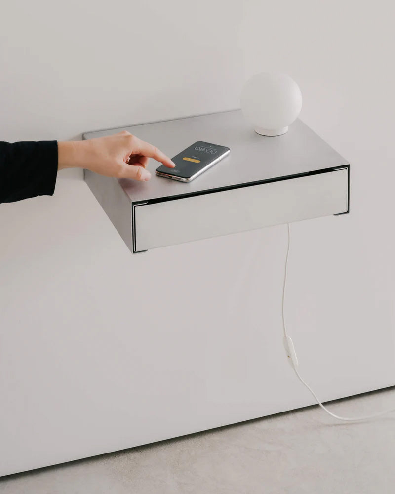 Util KGT Wall Mounted Drawer 1 Brushed Aluminium