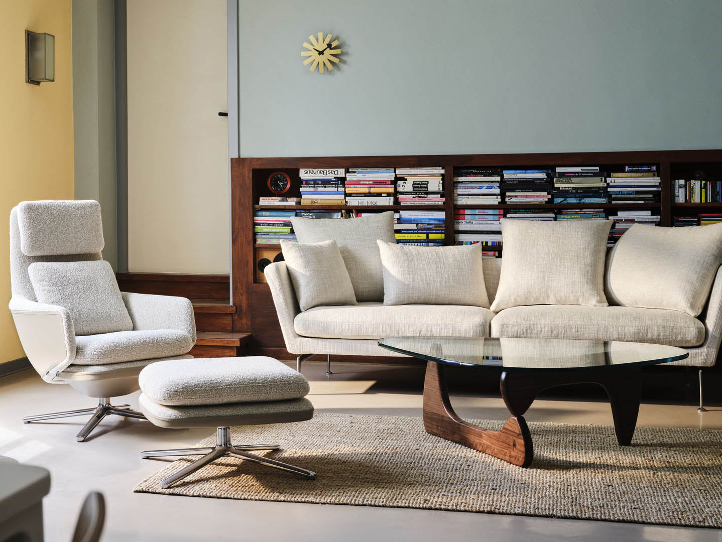 Vitra Noguchi Coffee Table