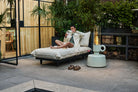 https://www.fatboy.com/dw/image/v2/BLBH_PRD/on/demandware.static/-/Sites-master-catalog/default/dw3a7d7644/assets/image/107597/fatboy-flamtastique-bone-ambiance-01-107597.jpg