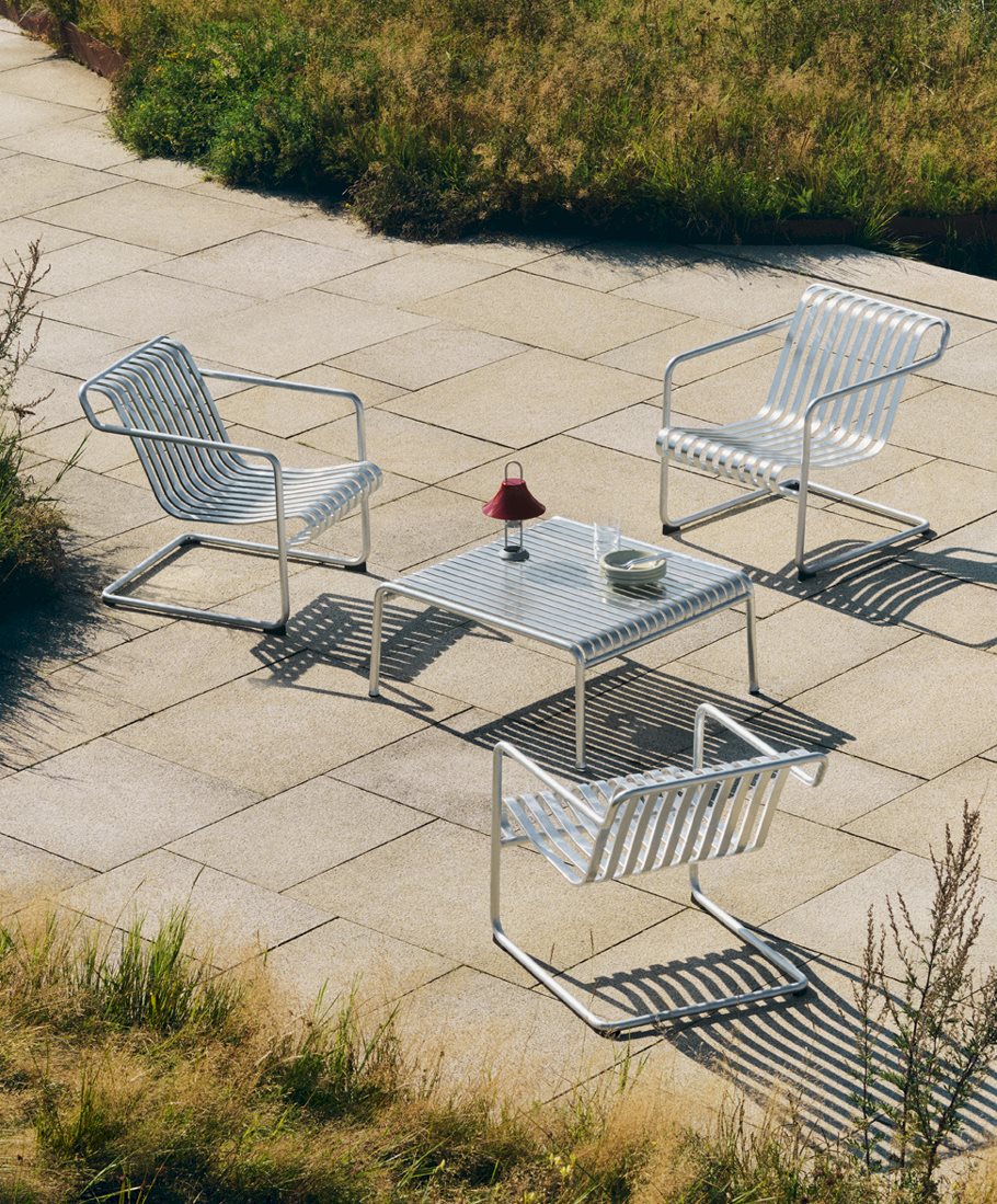 https://www.hay.com/img_20260113015247/img_20260113015247/globalassets/inriver/integration/service/palissade-cantilever-lounge-chair-low_910x1100_brandmodel.jpg