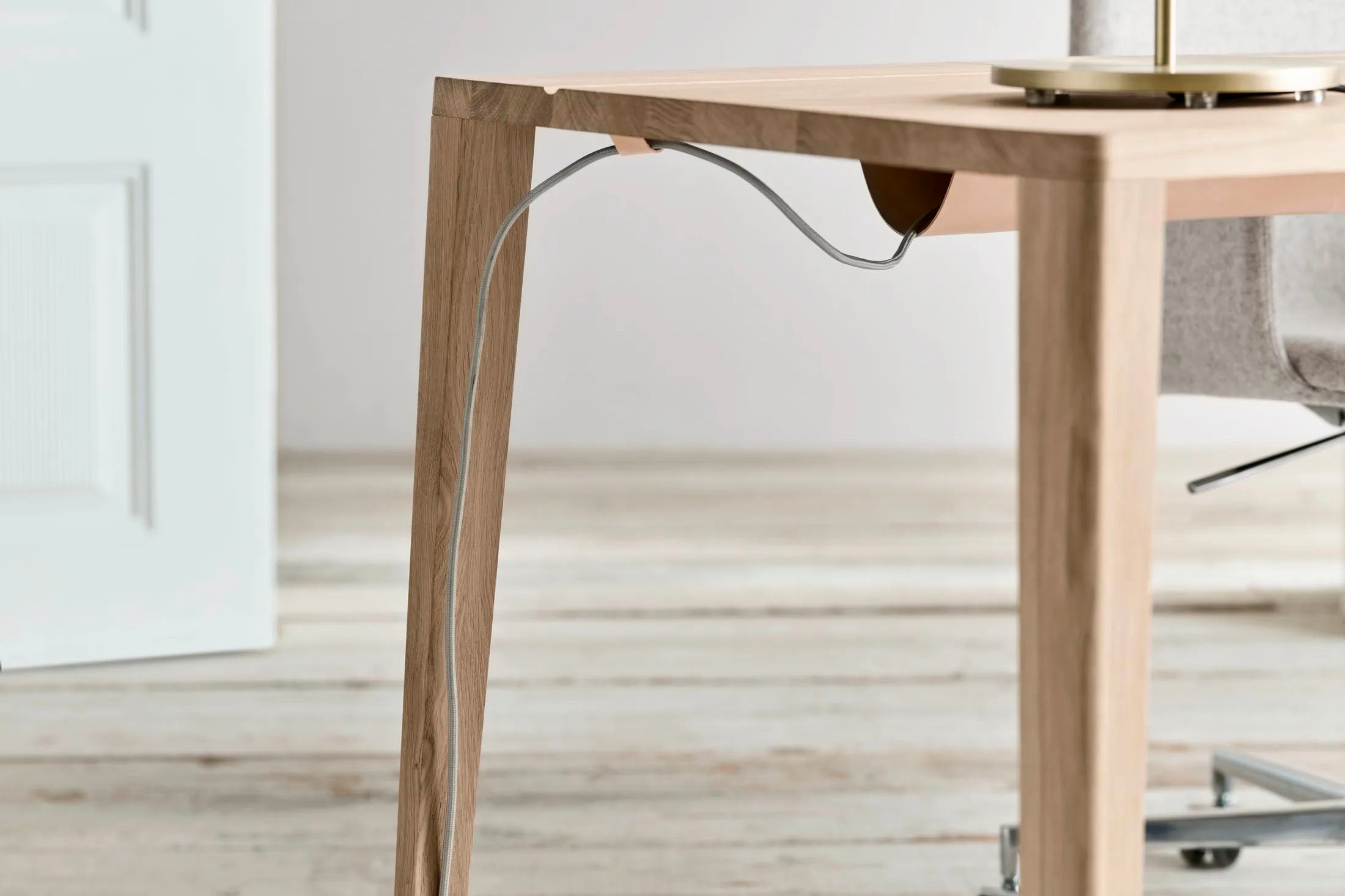 Bolia Graceful Desk
