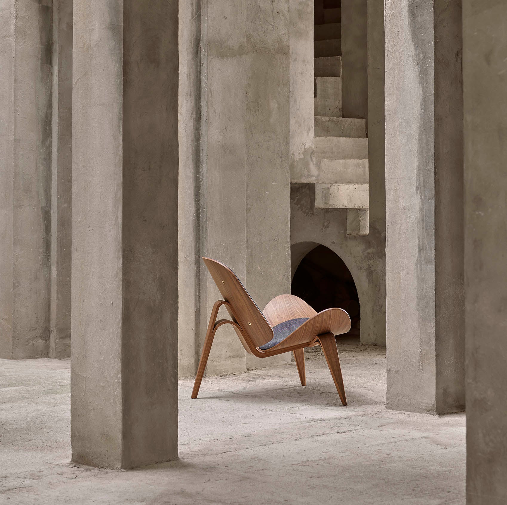 Carl Hansen & Søn CH07 Shell Chair - Oak – Arrival Hall