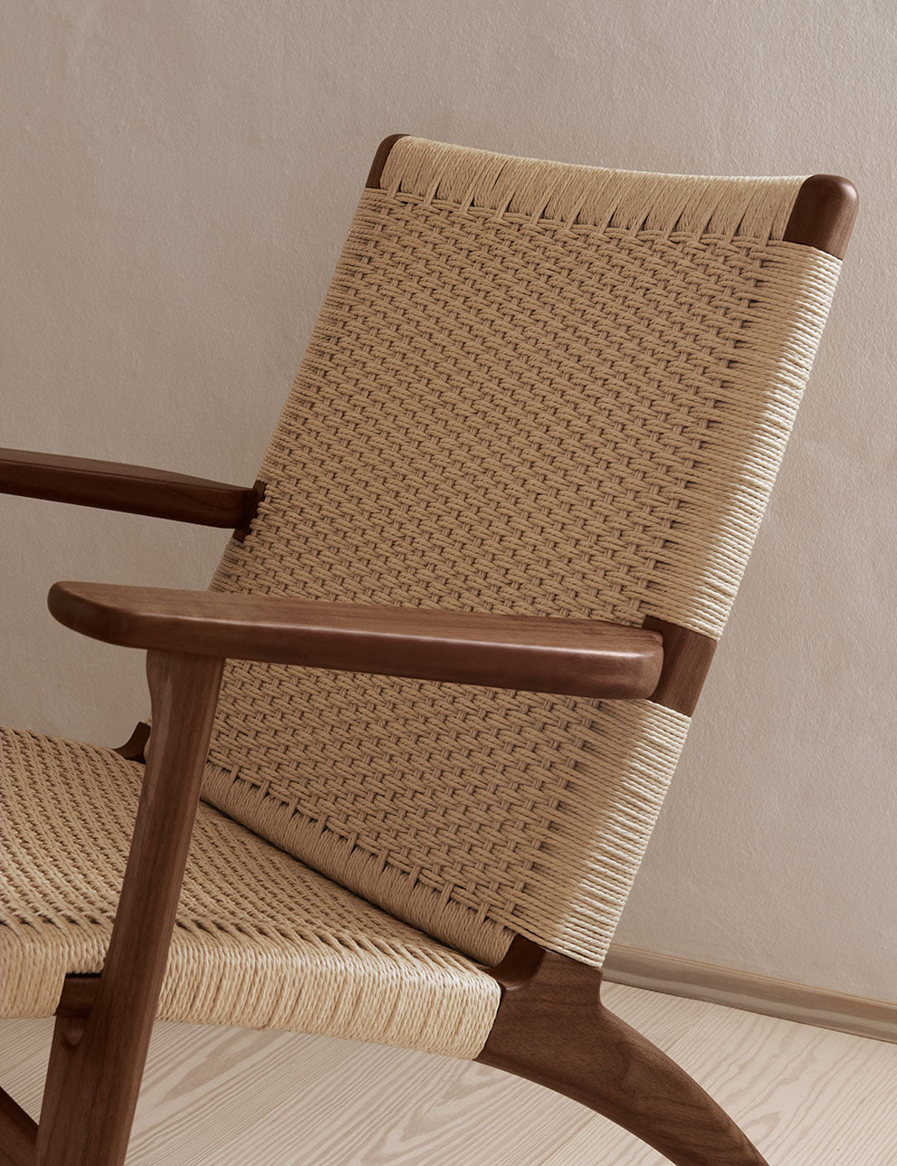 Carl Hansen & Son CH25 
