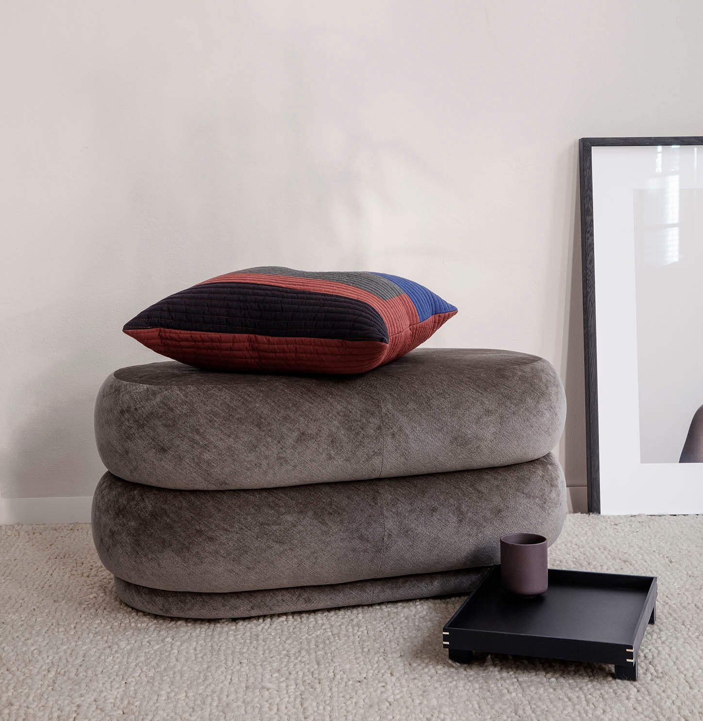 Ferm Living Pouf Oval Faded Velvet