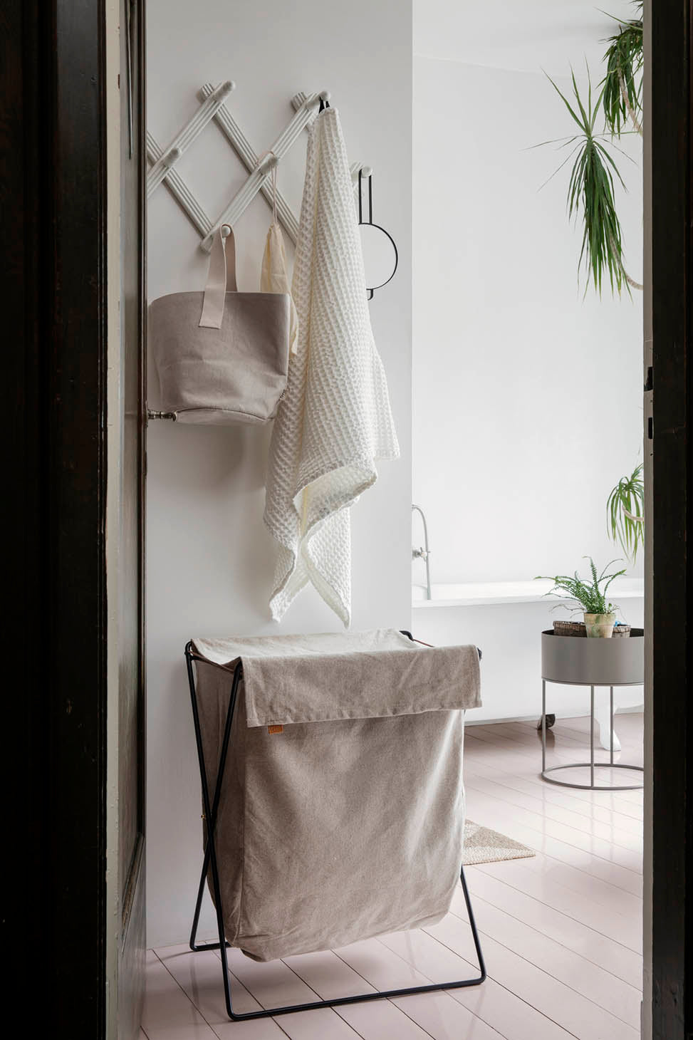 Ferm Living Herman Laundry Stand