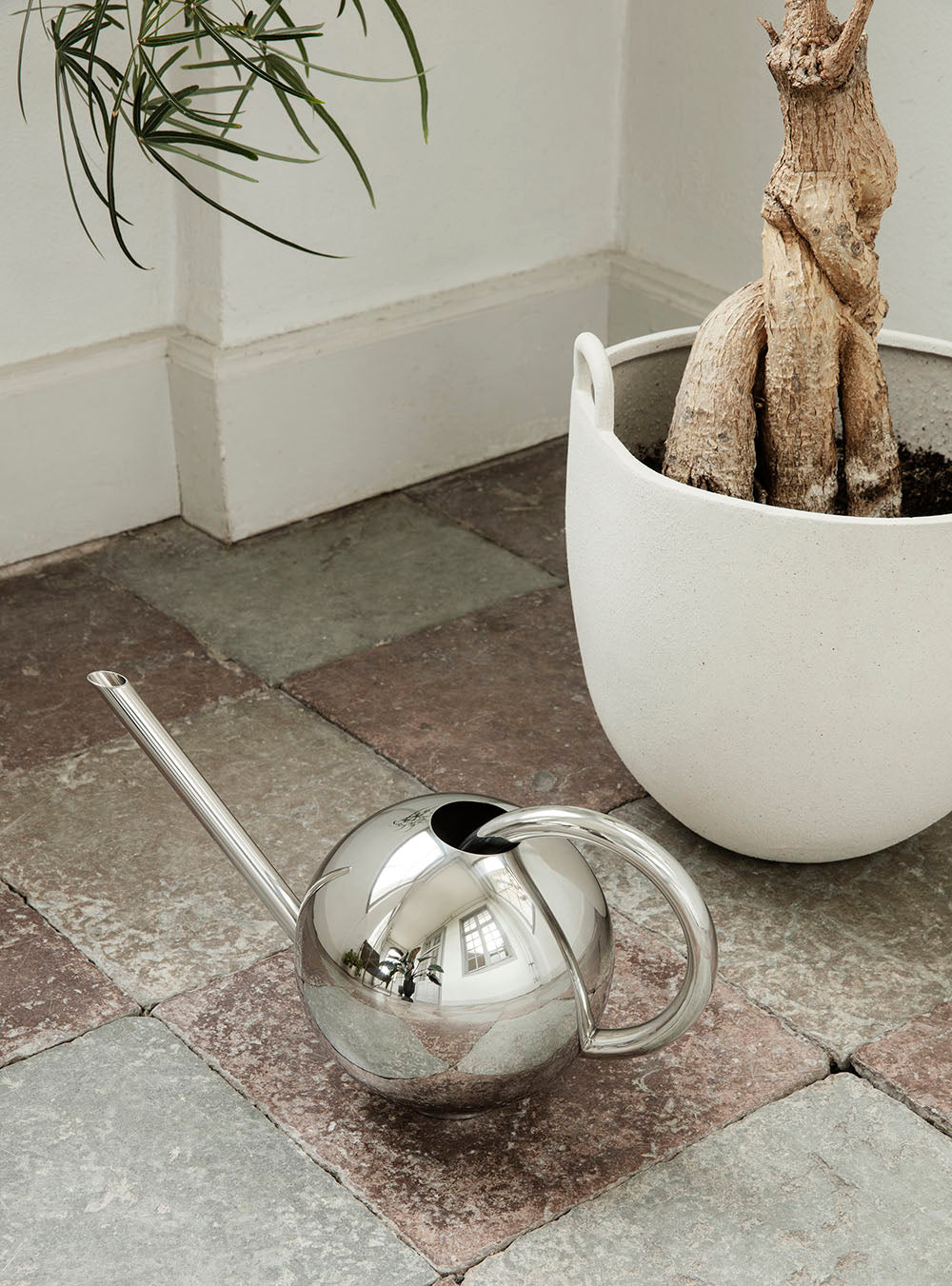 Ferm Living Orb Watering Can Mirror Polished