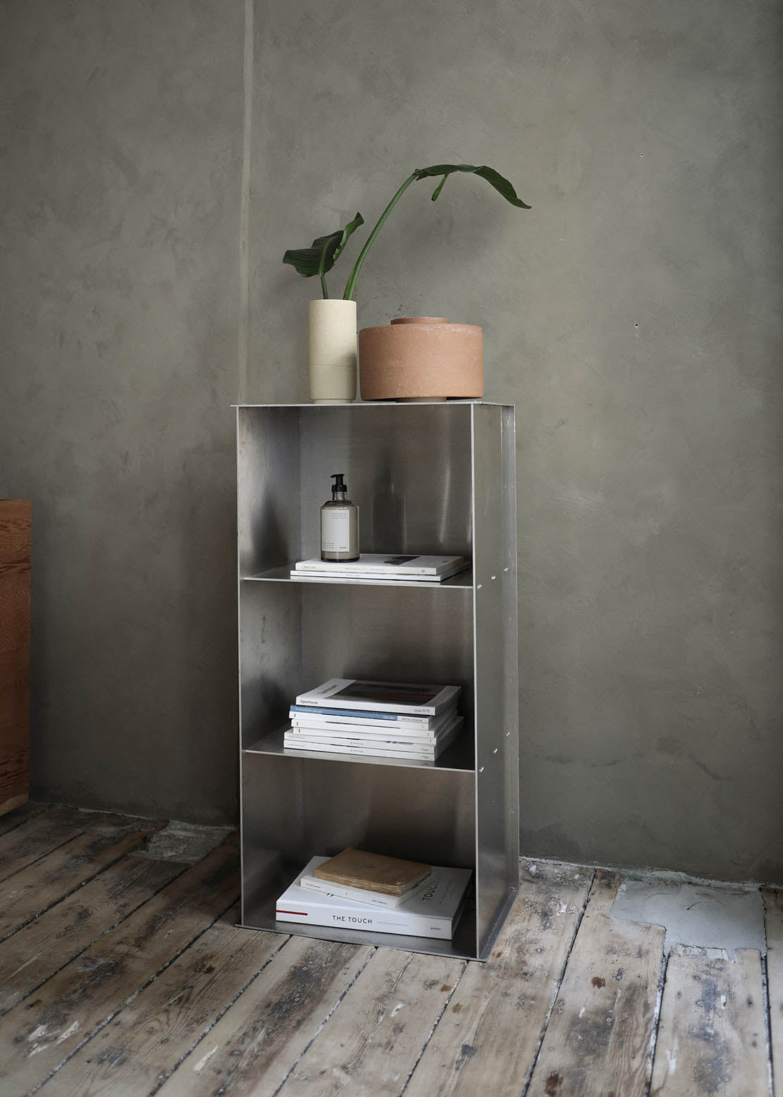 Frama Rivet Case