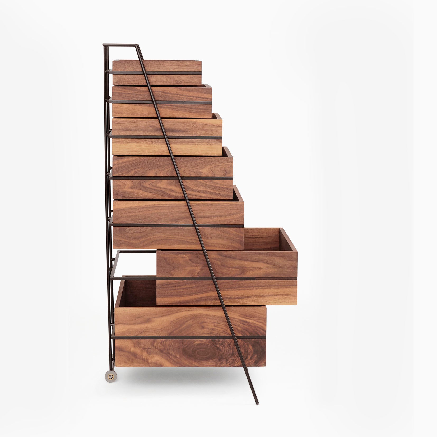 Frama Sutoa Walnut