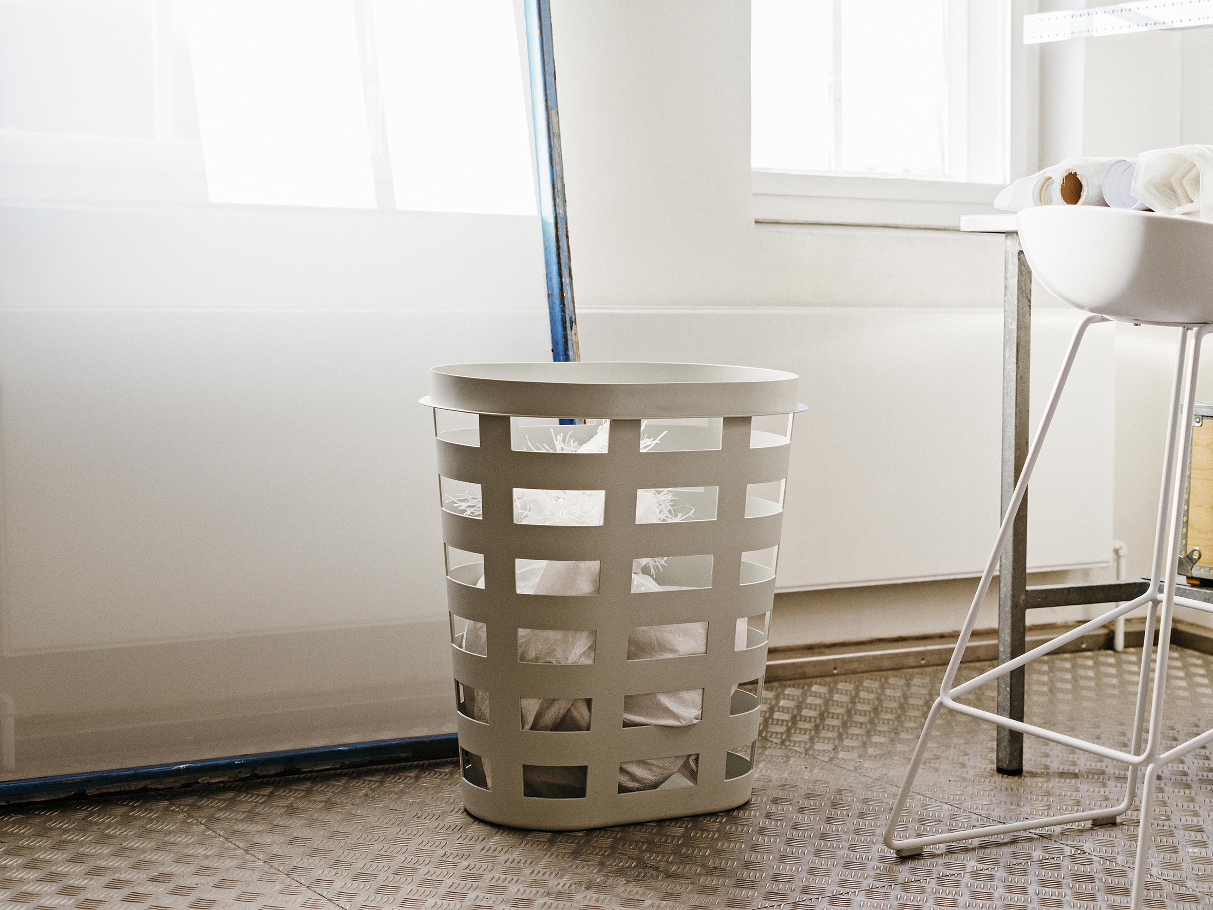 HAY Laundry Basket Large Light Grey