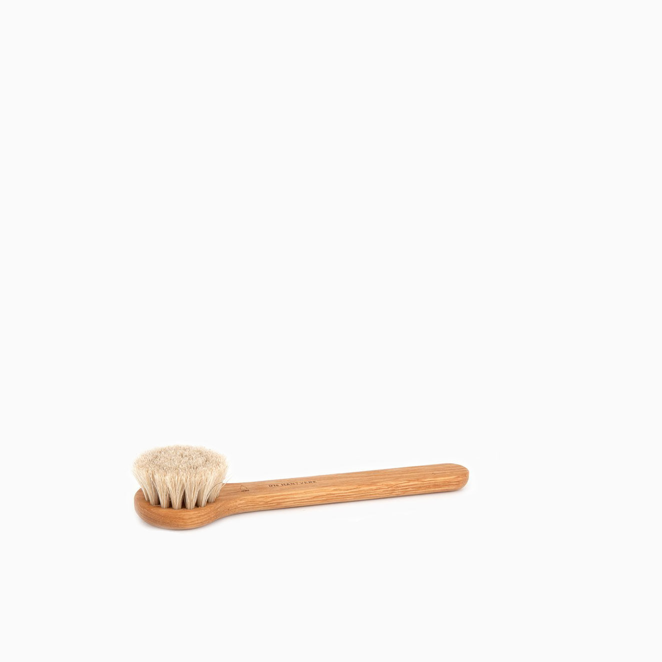 Iris Hantverk Face Brush Wet