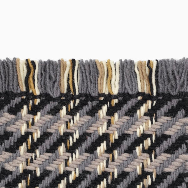 Kvadrat Rug - Dashes – Arrival Hall