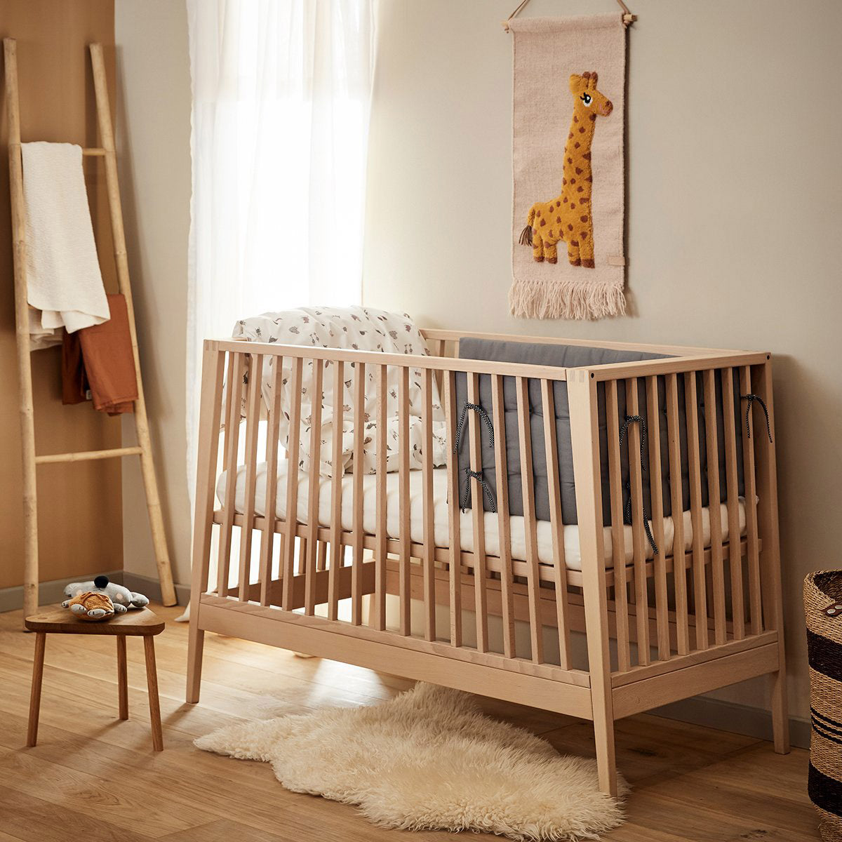 Leander Linea Baby Cot – Arrival Hall