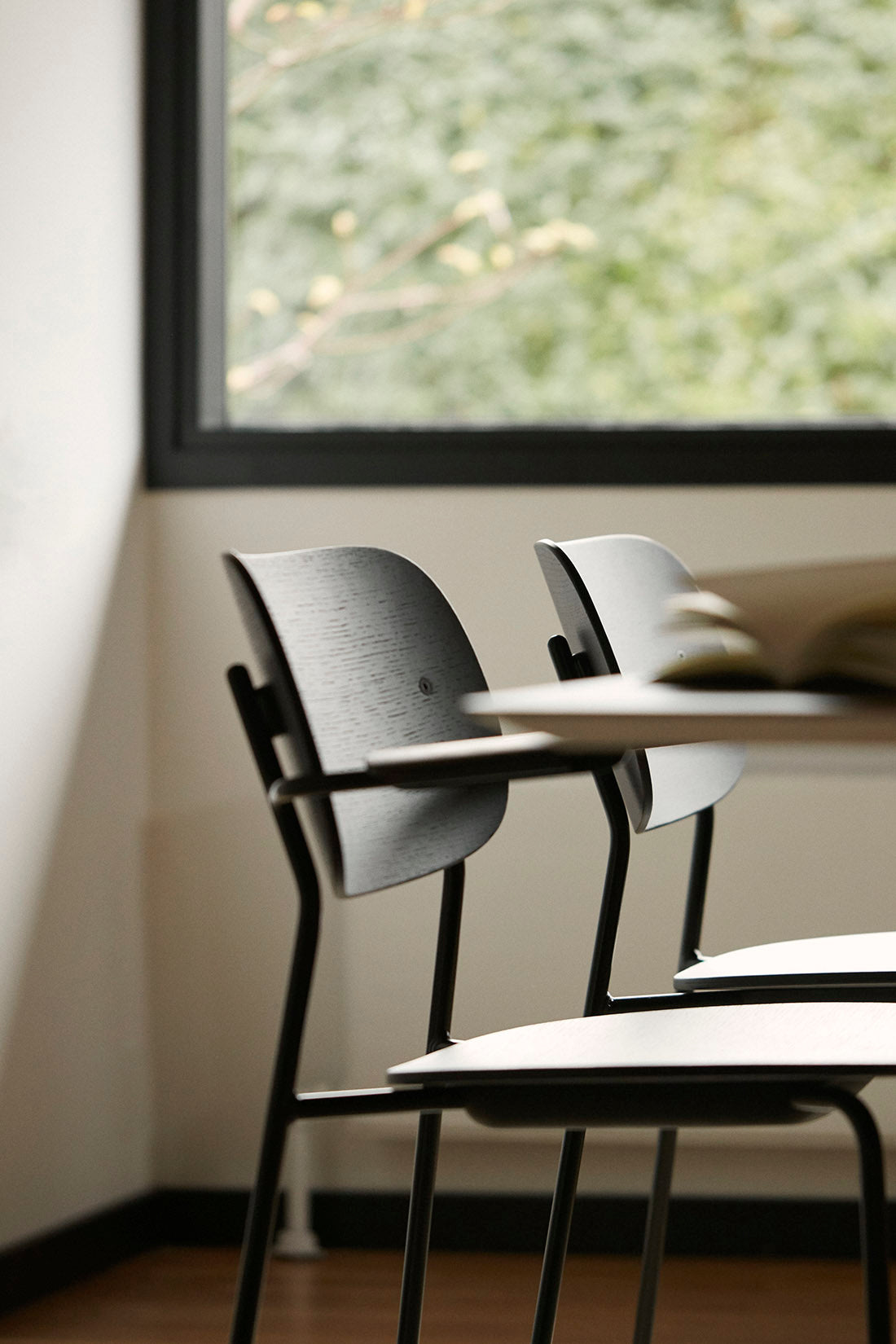Menu Co Chair
