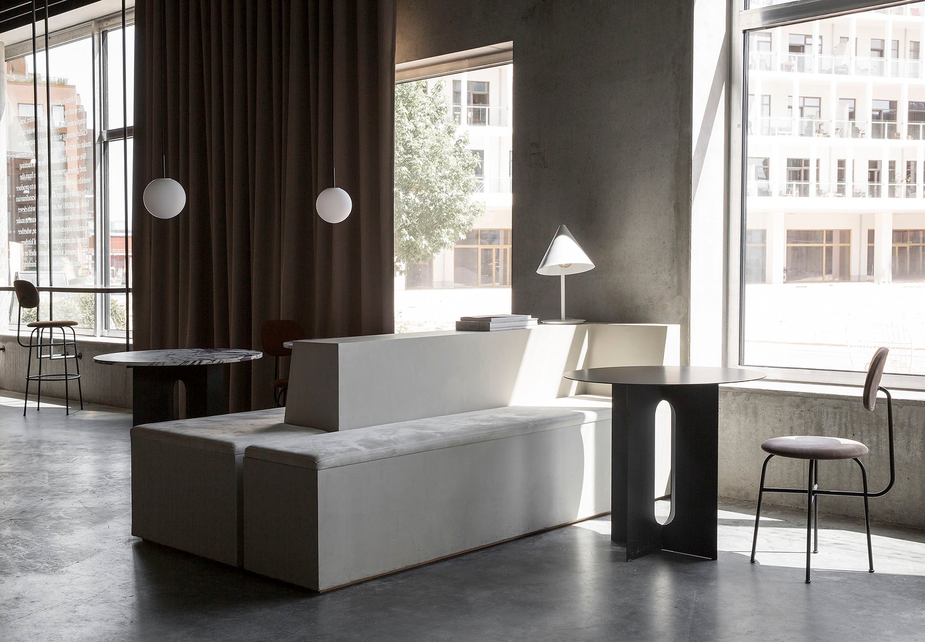 Menu TR Bulb Pendant