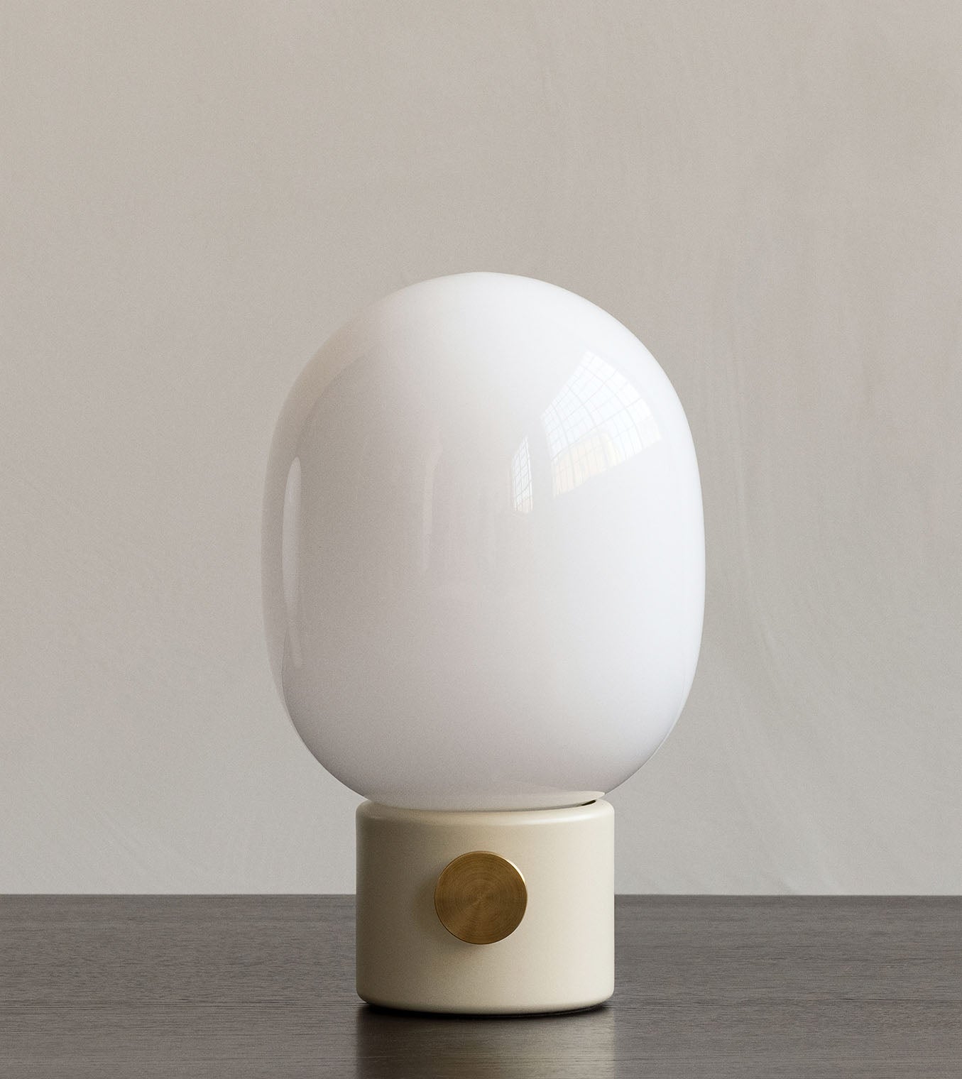 Menu JWDA Lamp Alabaster White