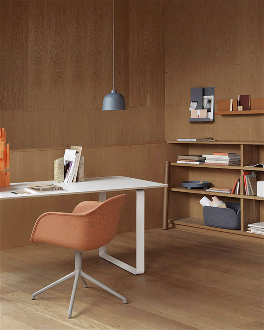 Muuto Folded Shelves 29.5x40cm 