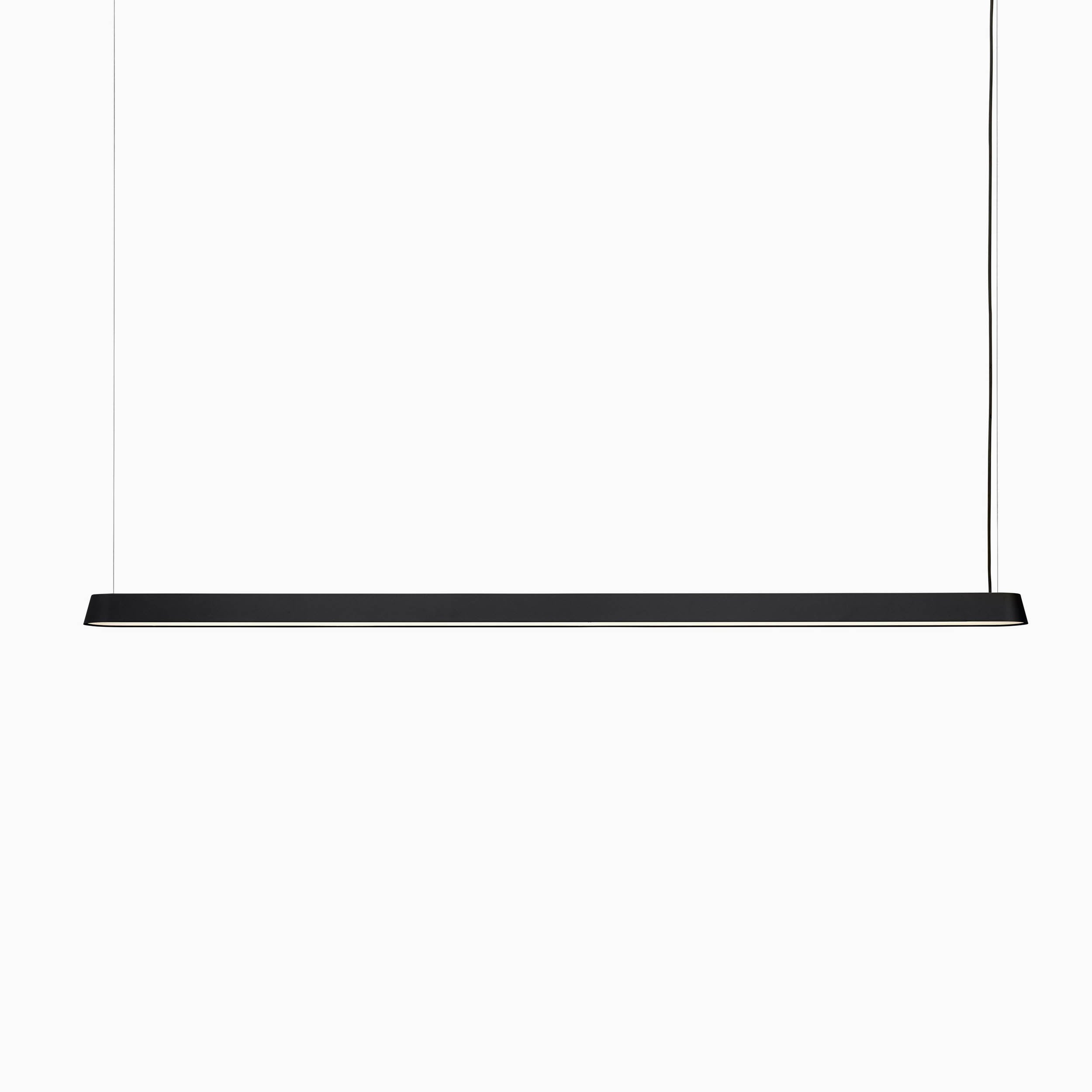 Muuto Linear Pendant Black 169cm