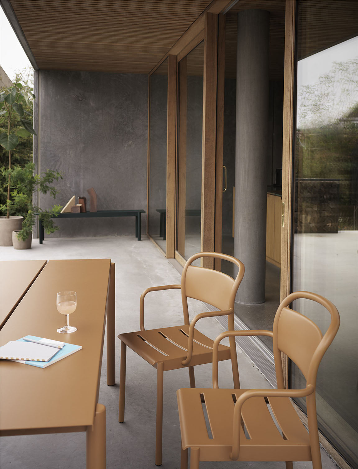 Muuto Linear Steel Armchair Burnt Orange