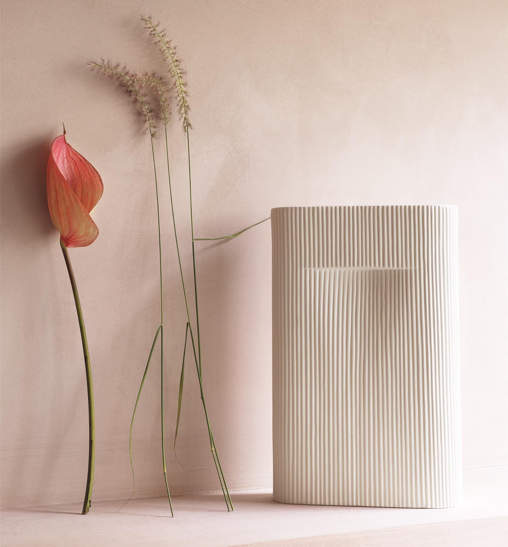 Muuto Ridge Vase Off White