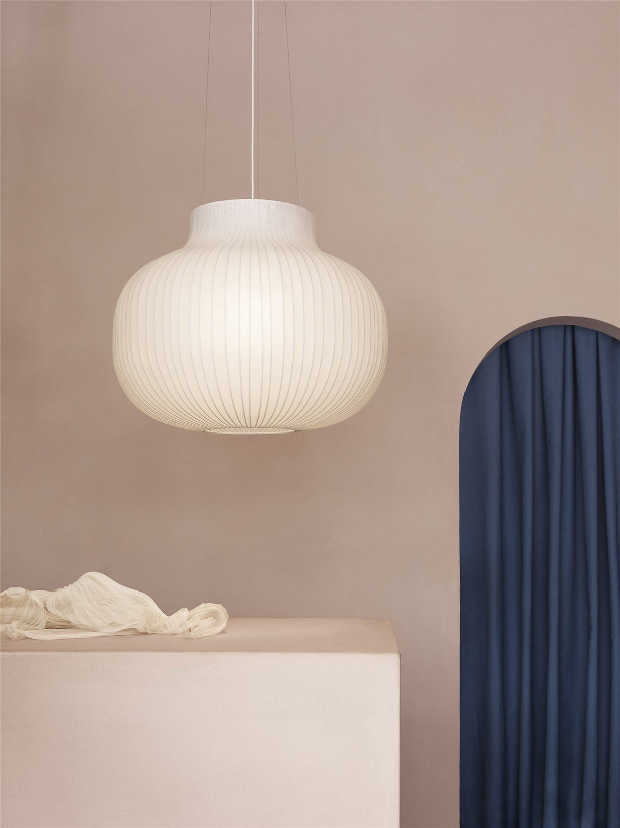 Muuto Strand 80cm Closed Pendant