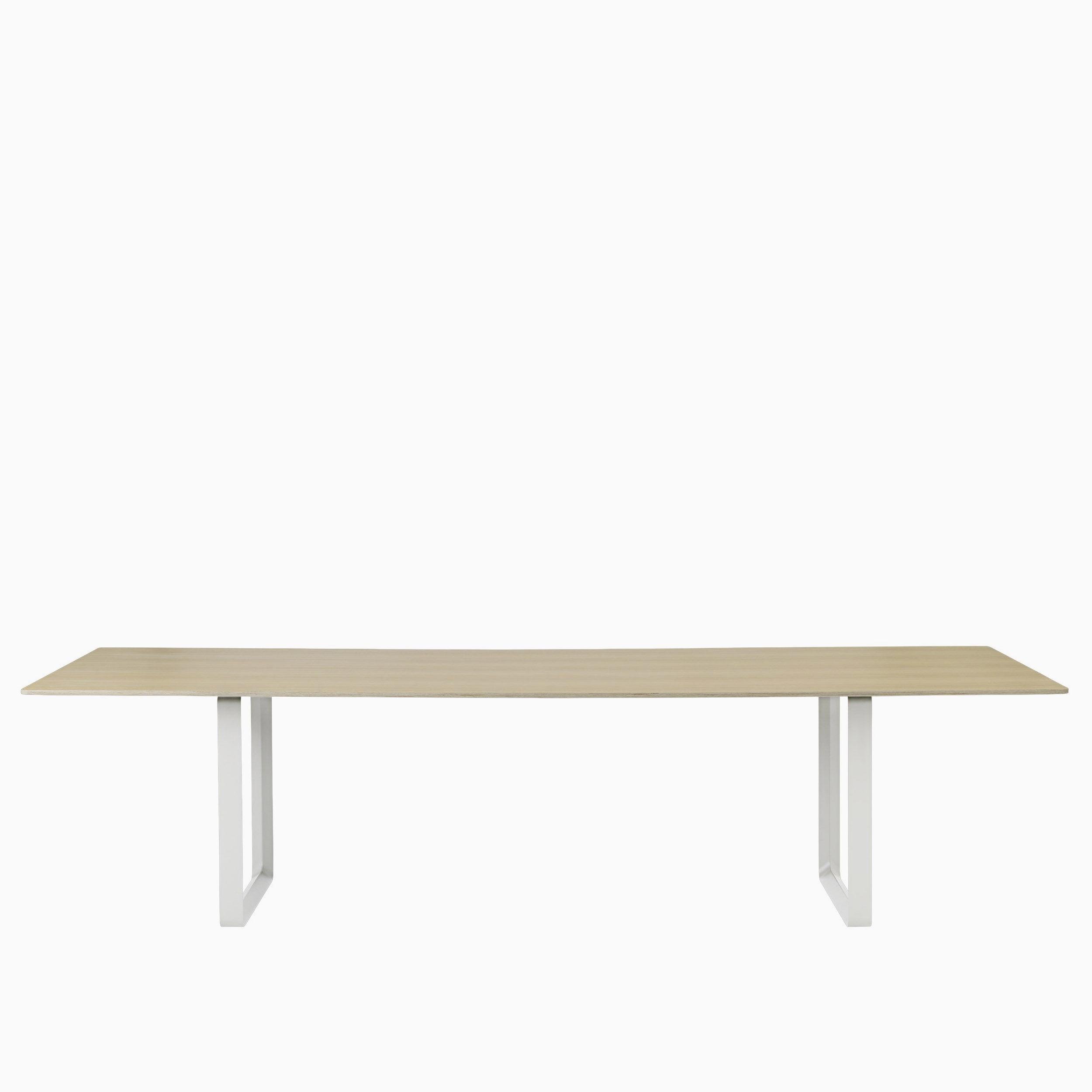 Muuto 70/70 Table 295cm Oak Top White Legs