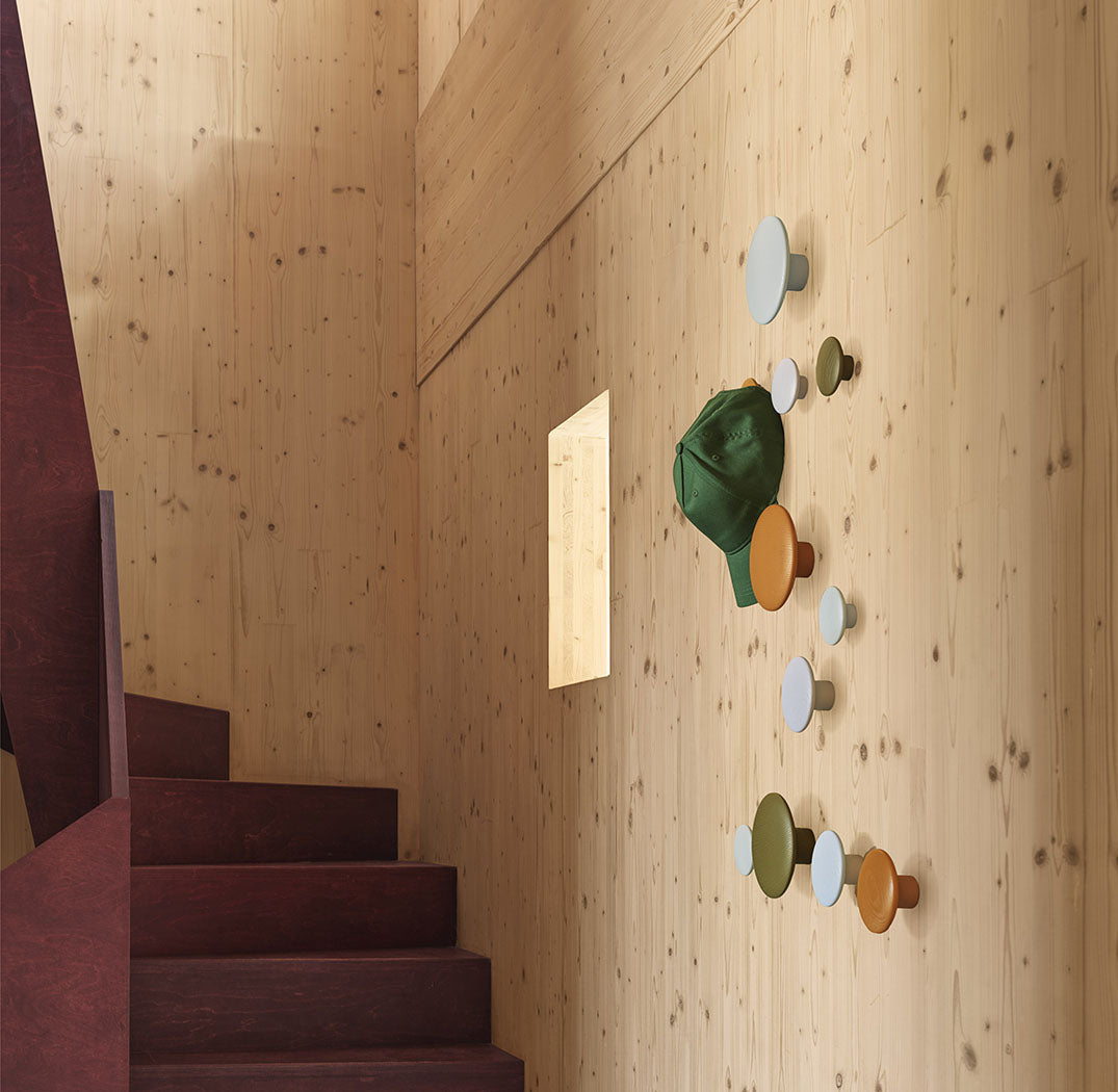 Muuto Dots Wood Burnt Orange