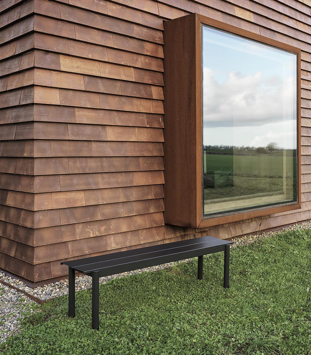 Muuto Linear Steel Bench – Arrival Hall