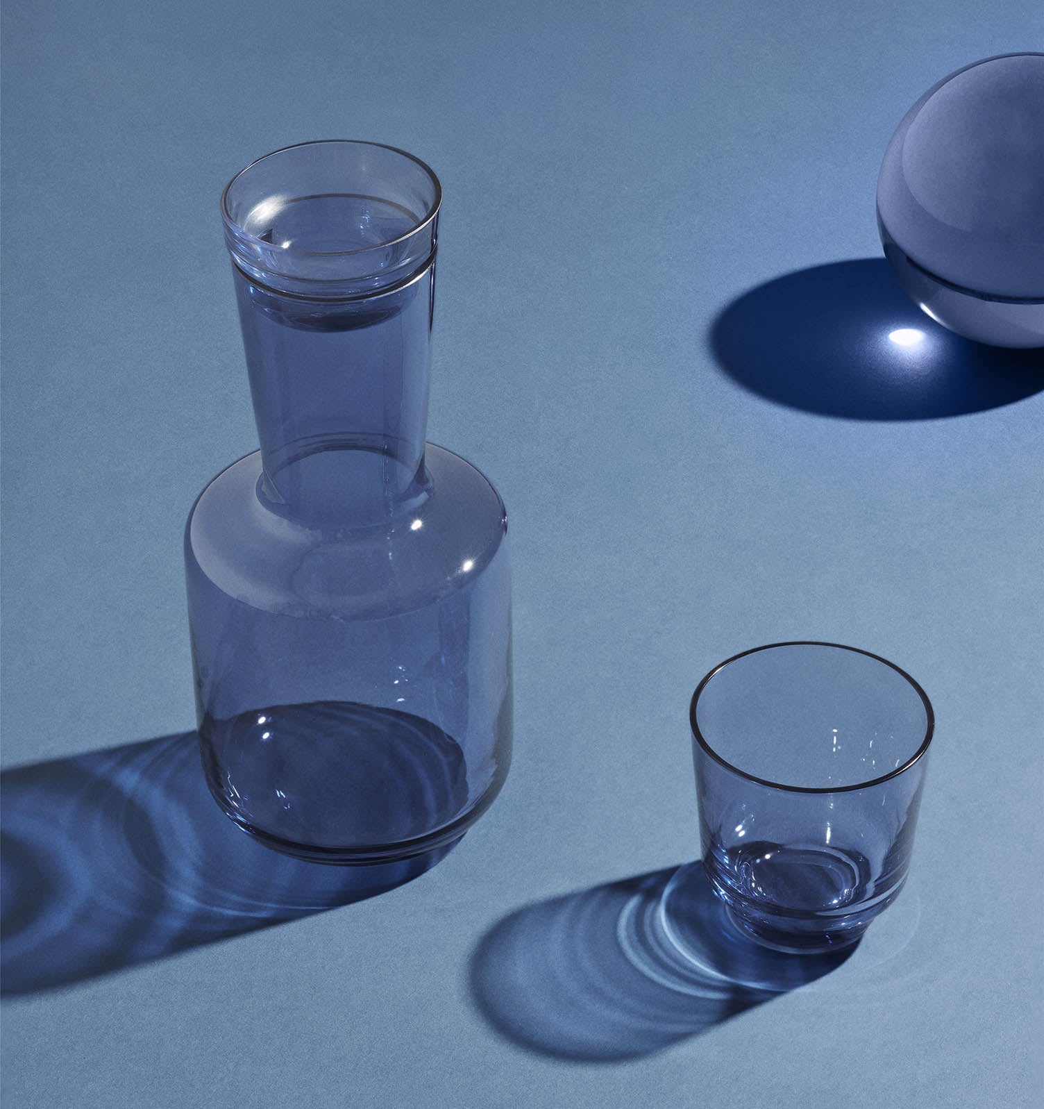 Muuto Raise Glasses Dark Blue