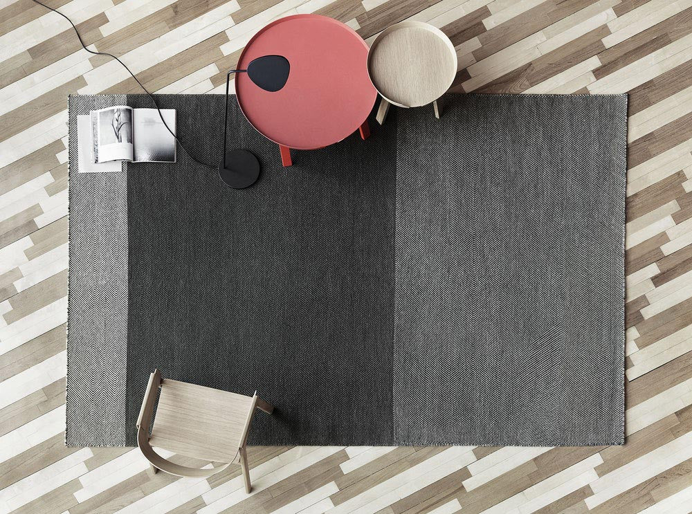 Muuto Varjo Rug Dark Grey