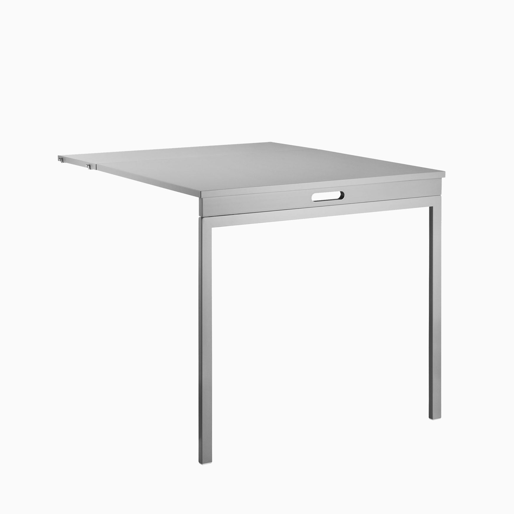 String System Folding Table – Arrival Hall