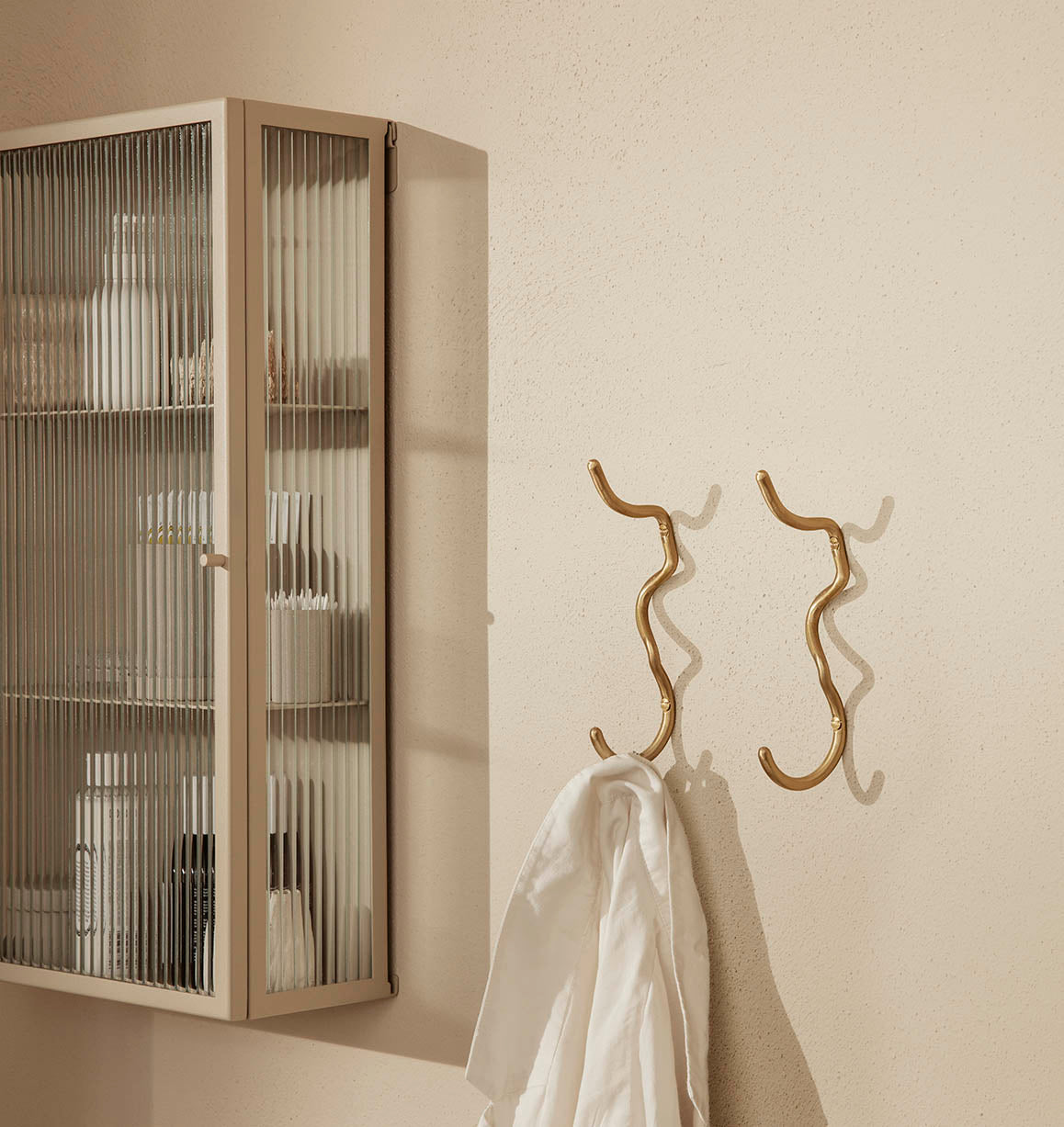 Ferm Living Curvature Hook Brass