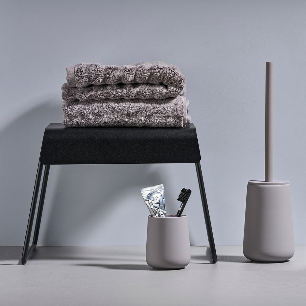 Zone A Stool Black
